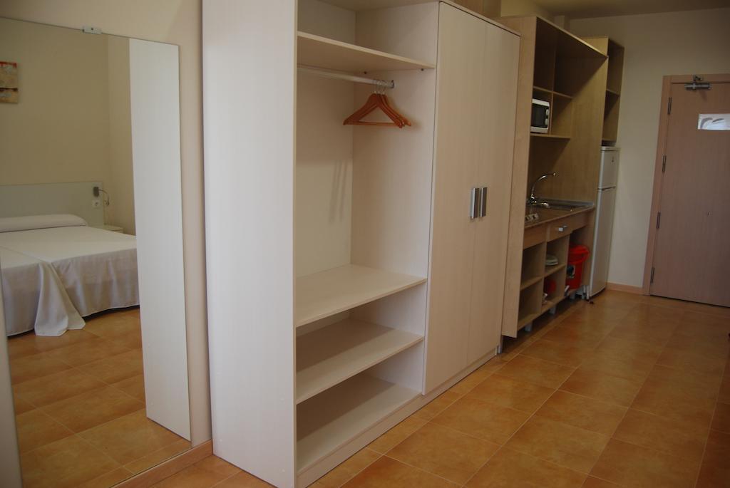 Apartamentos Turisticos Mediterraneo การ์ตาเฮนา ภายนอก รูปภาพ